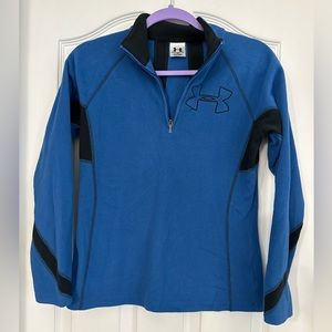Under Armour long sleeve fleece shirt  size S/M
